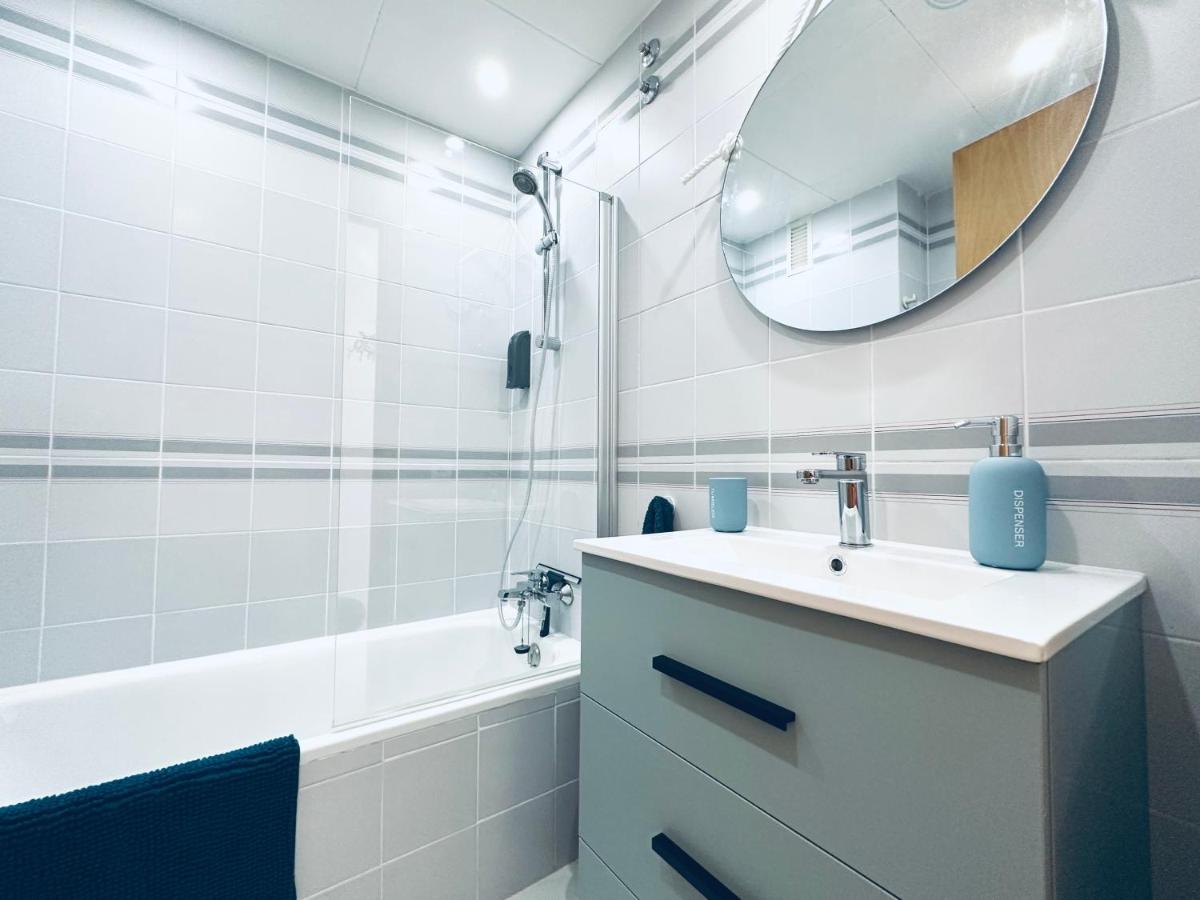Face A La Mer - Vue Epique, Climatisation, Wifi, Draps Inclus 艾姆布里亚布拉瓦 外观 照片
